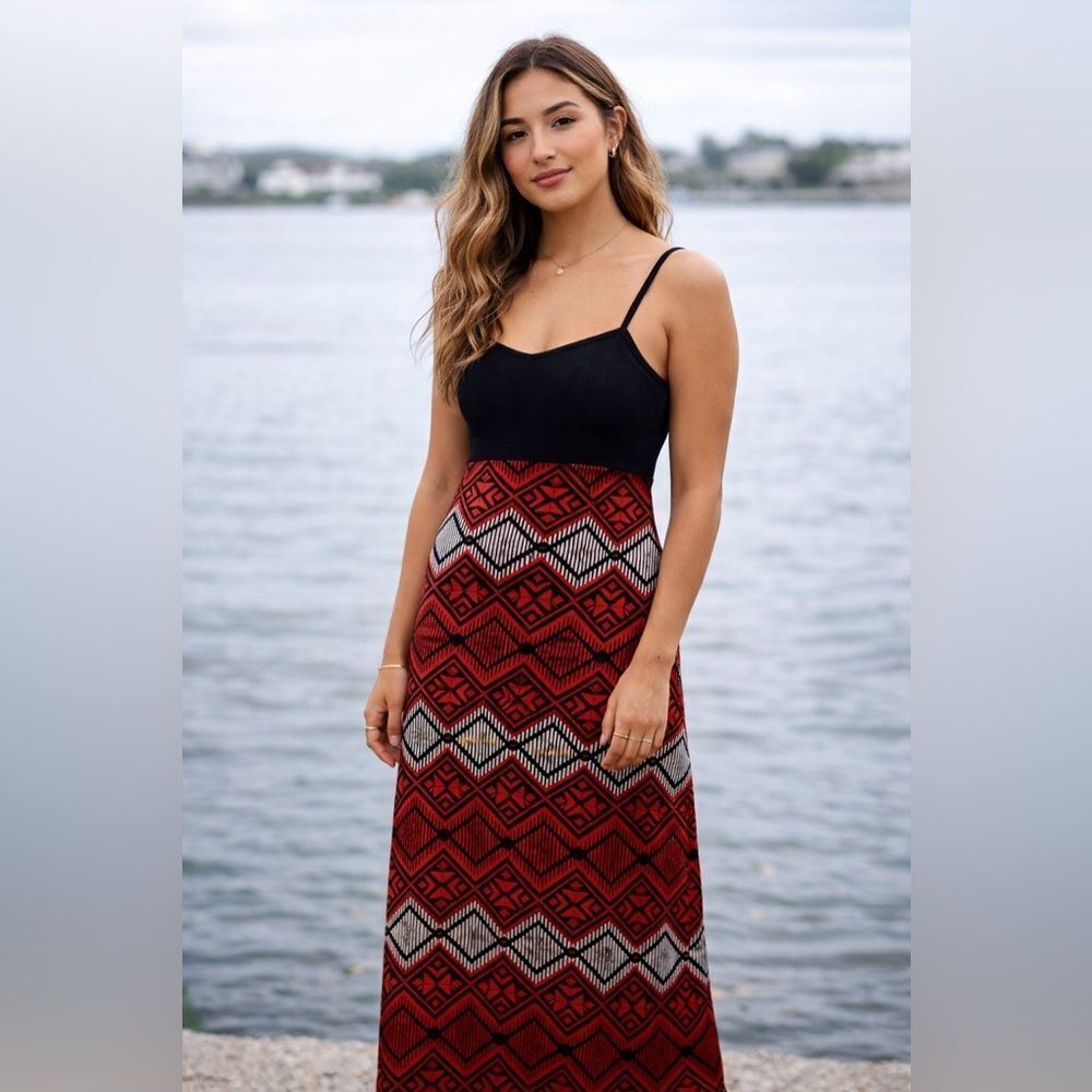 Forever 21 Red and Black Aztec Print Maxi Size Small